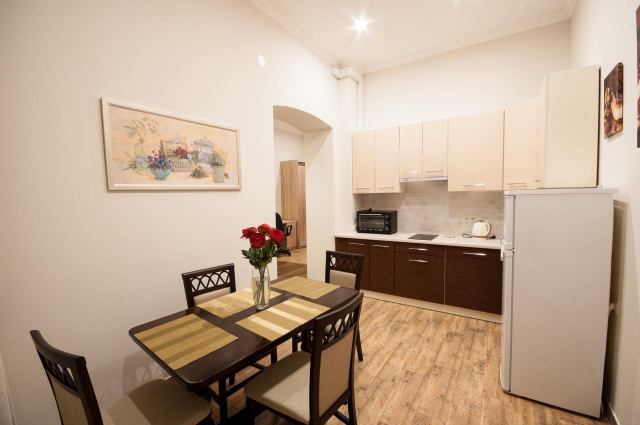Wonderful Flat On City Center Uschhorod Exterior foto